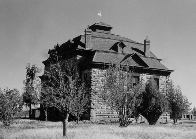 Coke County Courthouse in 1939