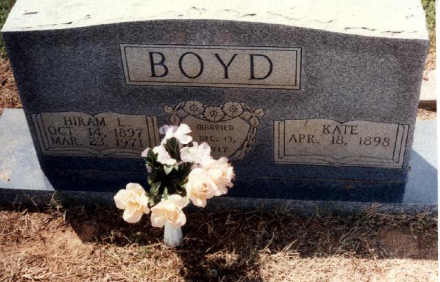 Tombstone of Hiram L. and Kate Boyd