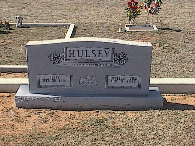 Tombstone of Jerry and Joyceleen (Cox) Hulsey