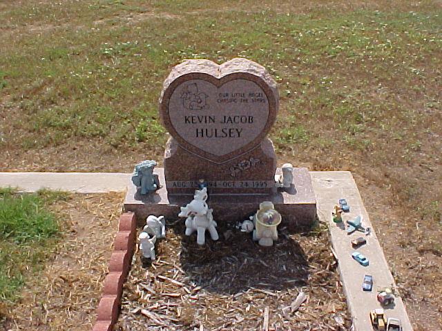 Tombstone of Kevin Jacob Hulsey