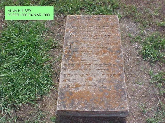 Tombstone of Alma Hulsey