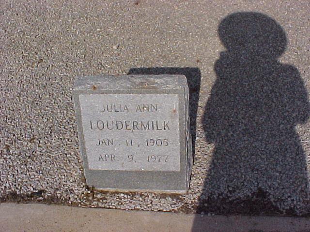 Tombstone of Julia Ann Loudermilk