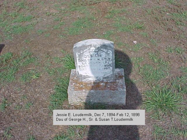 Tombstone of Jessie E. Loudermilk