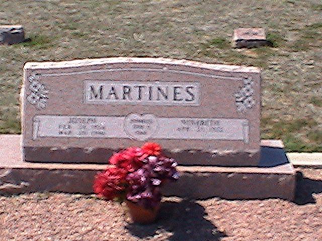 Tombstone of Joseph Martines (Martinez) and wife