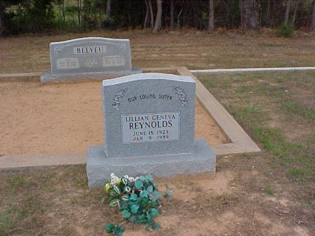Tombstone of Lillian Geneva Reynolds