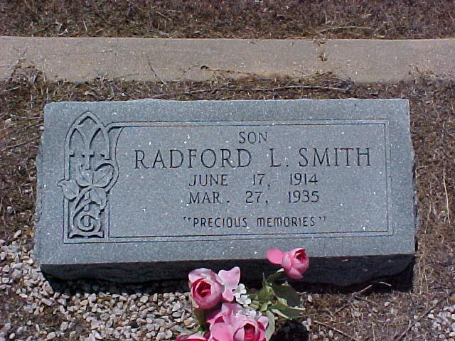 Tombstone of Radford L. Smith