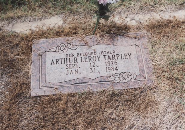 Tombstone of Arthur Leroy Tarpley