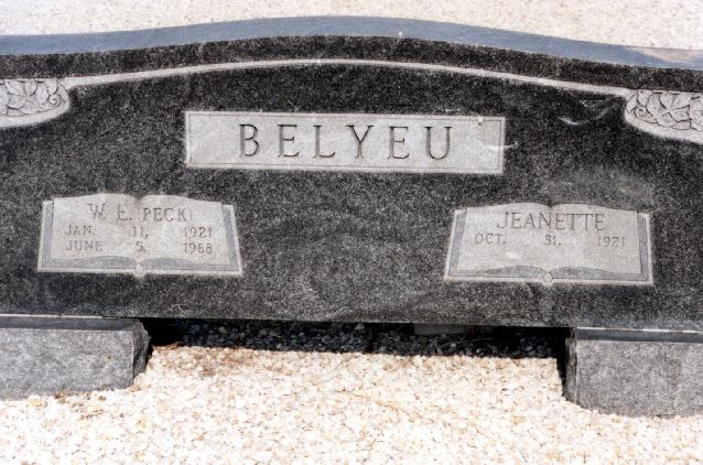 Tombstone of W. E. and Jeanette Belyeu