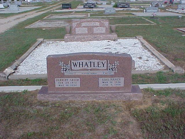 Tombstone of Herbert Greer and Lois Nancy Whatley