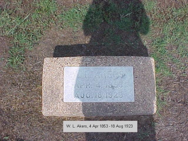 Tombstone of W. L. Akers