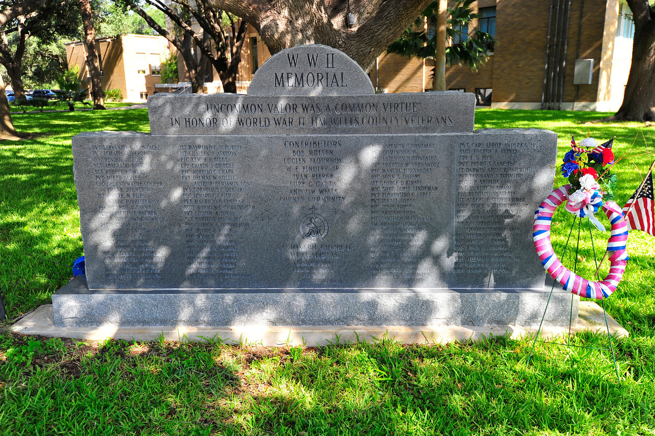 World War II Memorial, Jim Wells County, Texas