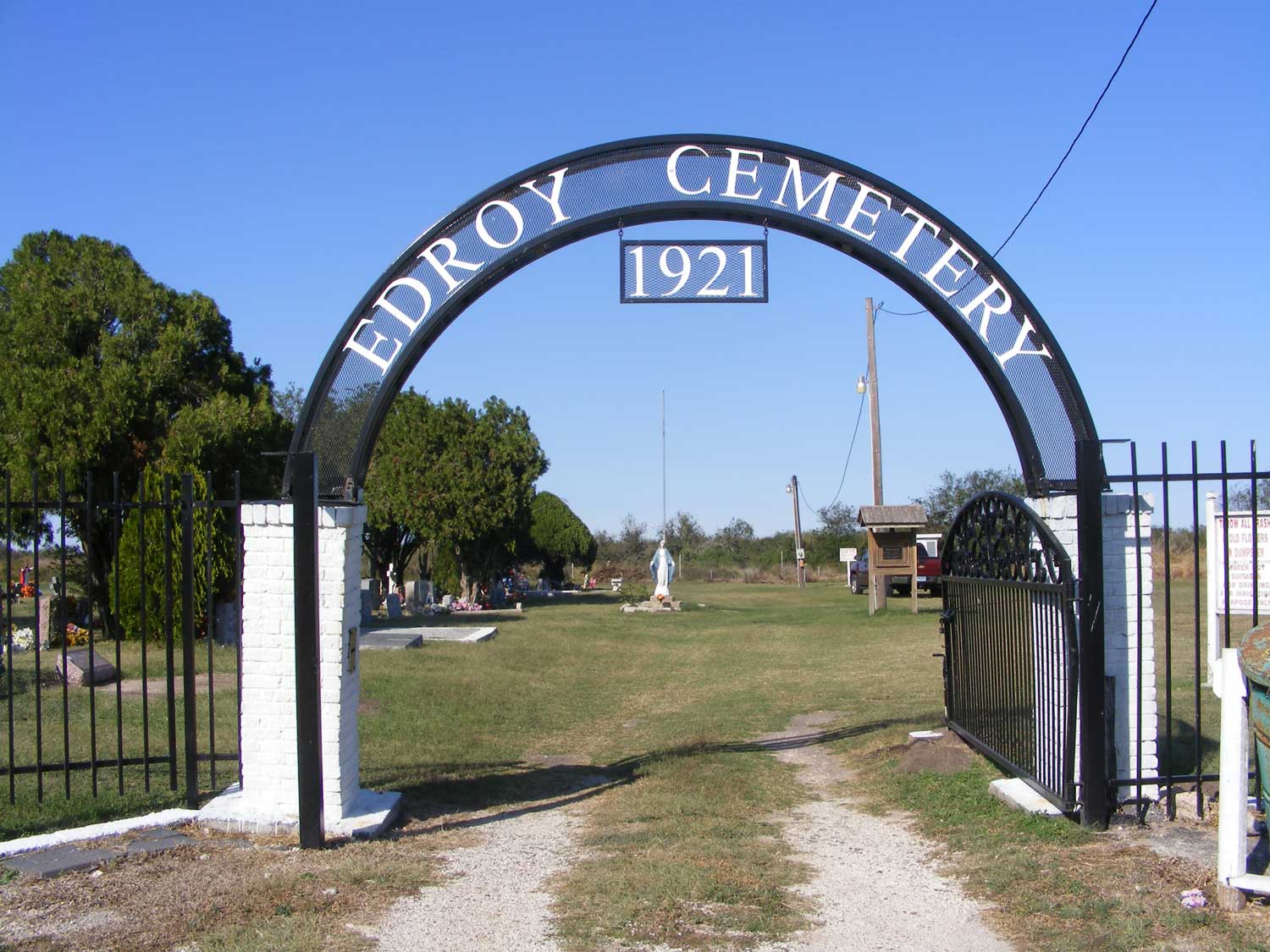 Edroy Cemetery Entrance